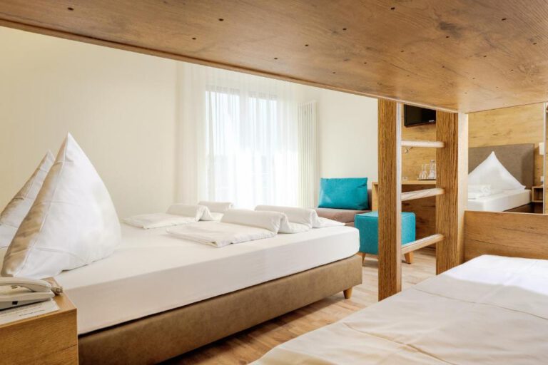 Hotel Mythos