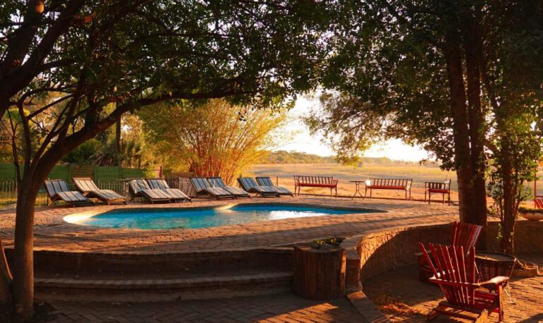 Island Safari Lodge