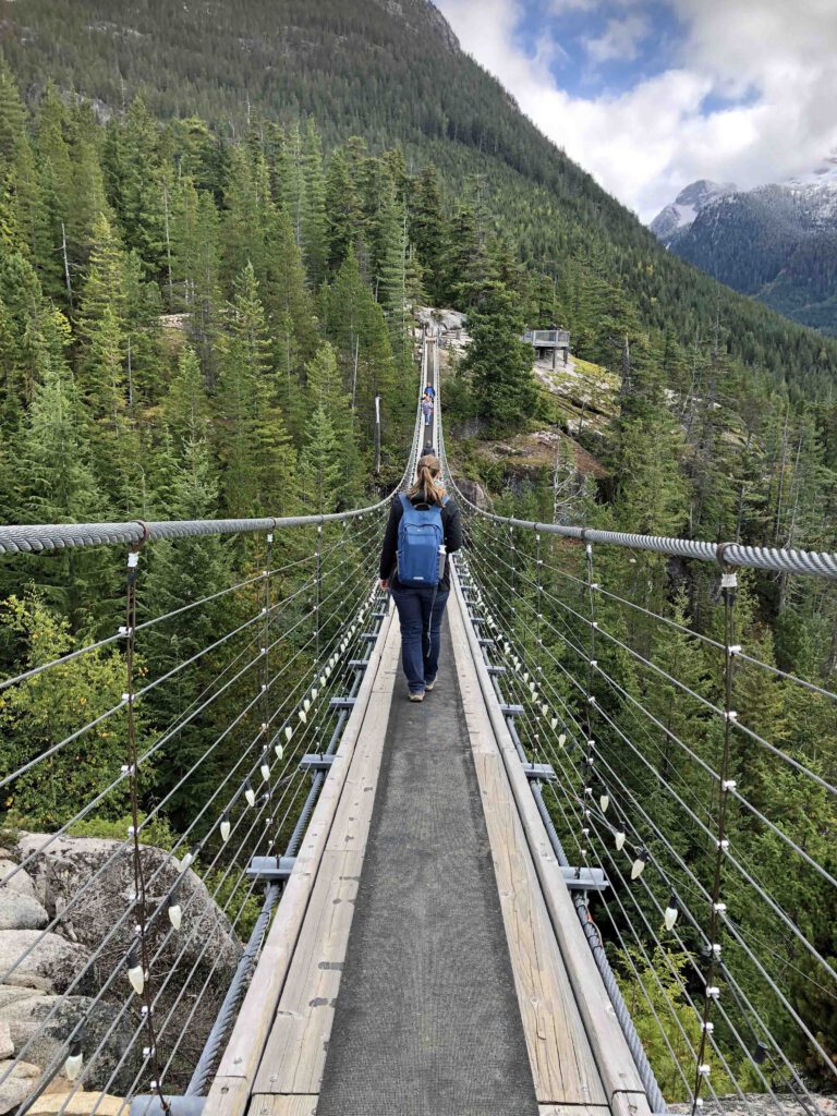 sea to sky gondola hanging bridge
