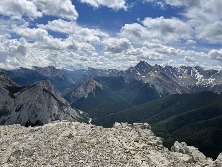 sulphur skyline trail uitzicht op de top